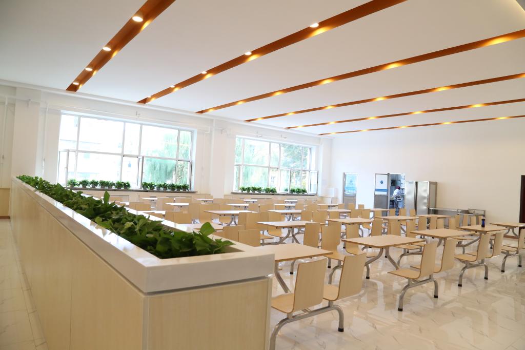 我校湖东校区食堂完成升级改造面貌焕然一新-长春工程学院
